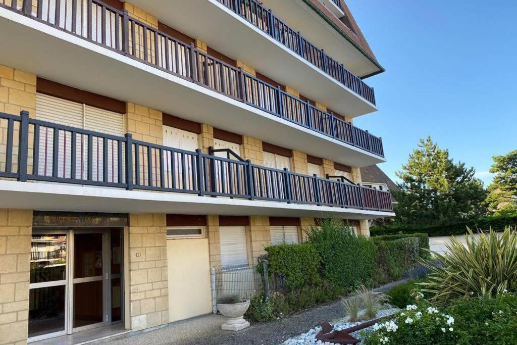 Charmant appartement T2 à 100m de la plage Villers-sur-Mer Exterior foto