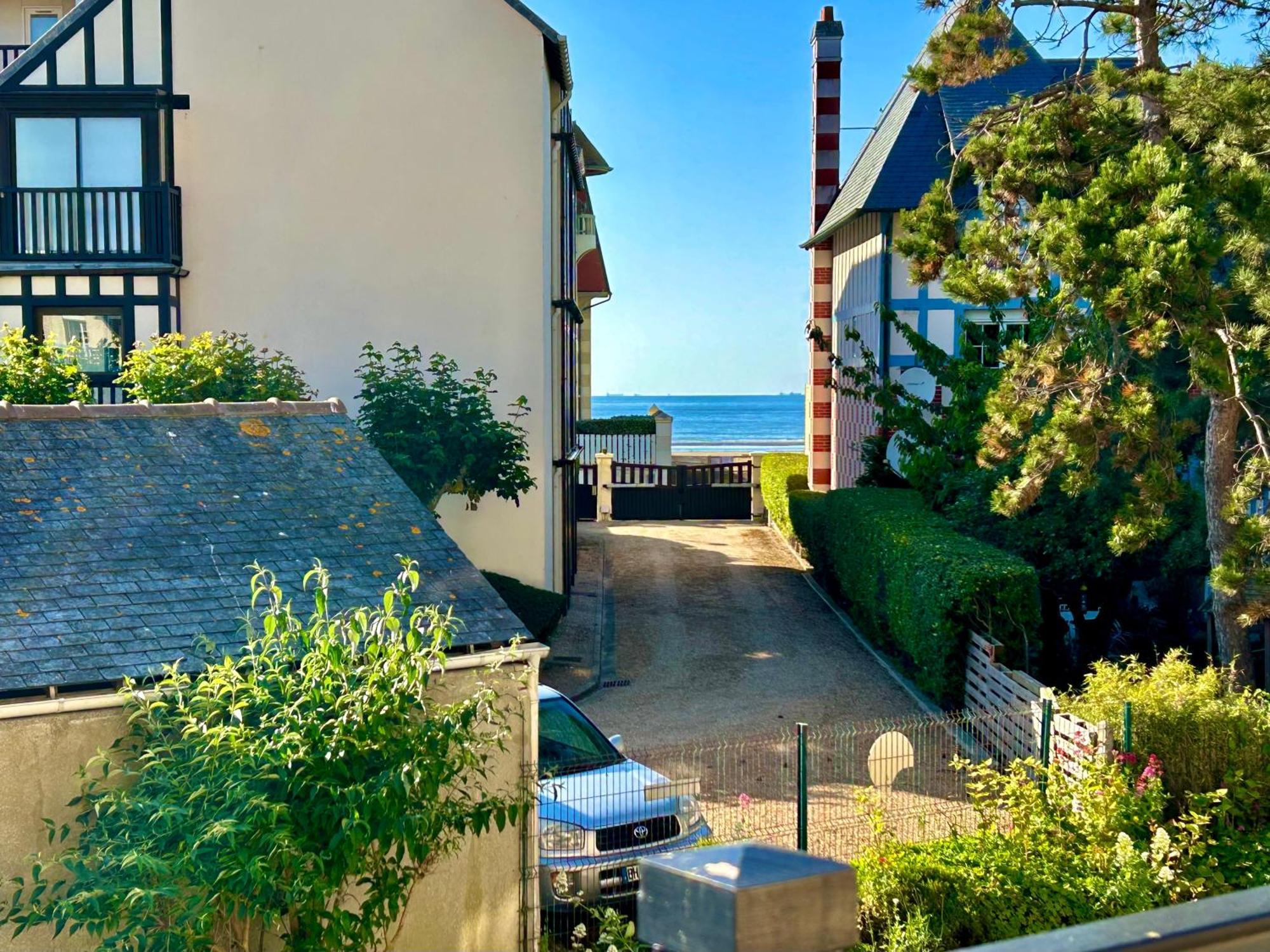 Charmant appartement T2 à 100m de la plage Villers-sur-Mer Exterior foto